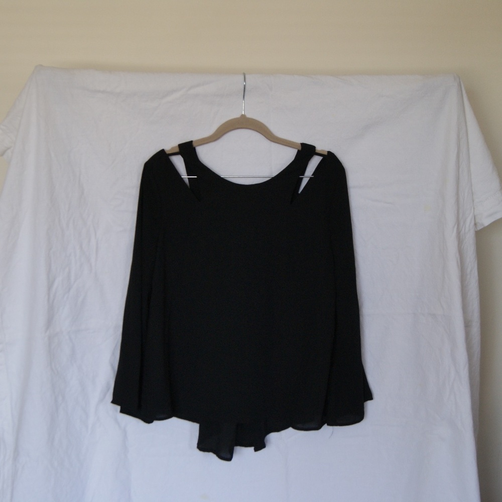 Black Shoulder Cut-out Blouse